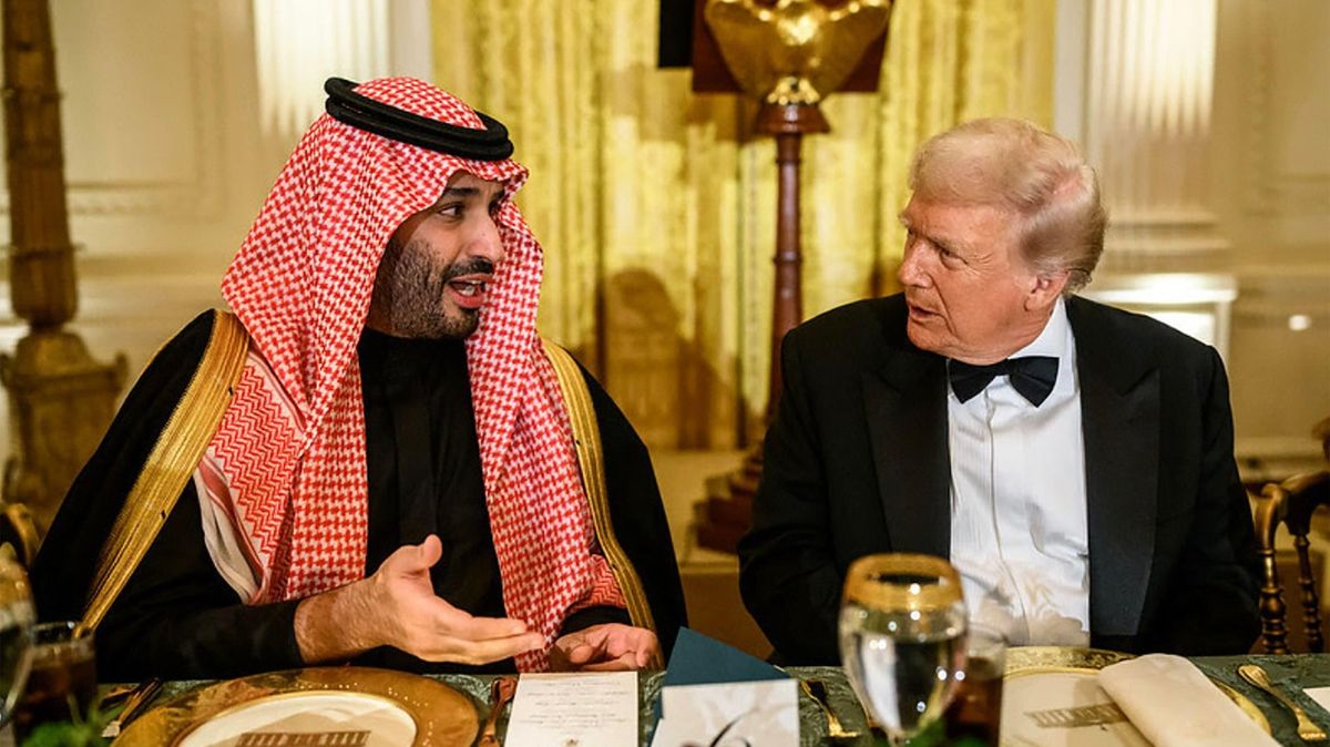 Trump se rozhodl k útoku na Írán, i když nemusel. Tlačili na něj Netanjahu i saúdský princ